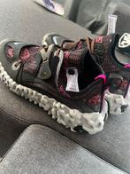 Nike ISPA NIKE OverReact Shadowberry - Maat 42 - Ongedragen, Ophalen of Verzenden, Nieuw, Zwart, Sneakers of Gympen