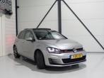 Volkswagen Golf 2.0 TSI GTI "Origineel NL!" Panoramadak Xeno, Voorwielaandrijving, 65 €/maand, Stof, Gebruikt