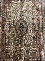 Bijar Perzisch tapijt handgeknoopt in India 200 x 140 cm, Wol, Ophalen of Verzenden, Zo goed als nieuw, NA