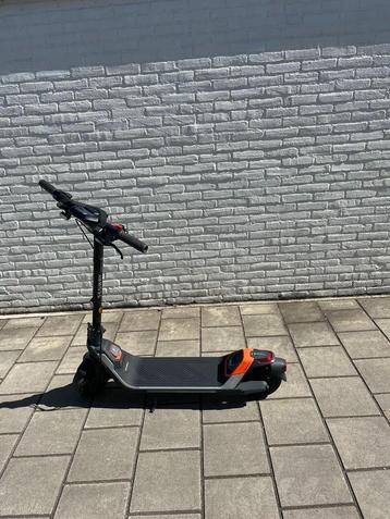 Segway Ninebot Kickscooter P65 E beschikbaar voor biedingen