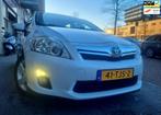 Toyota Auris 1.8 Full Hybrid Dynamic Business Navi Dak, Euro 5, Gebruikt, 4 cilinders, Start-stop-systeem
