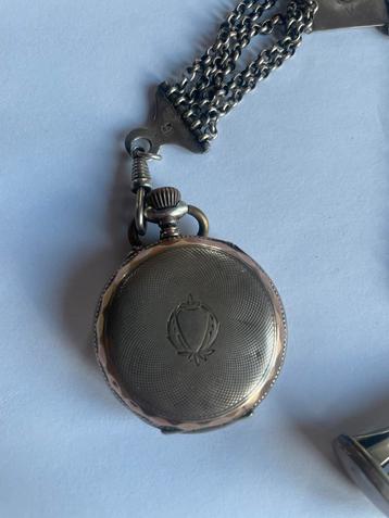 Zilveren zakhorloge Remontoir, loopt! beschikbaar voor biedingen