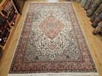 Vintage handgeknoopt perzisch oosters tapijt kayseri 330x206, Info@SlatsAntiek.nl, Tweedehands, Crème, Perzisch