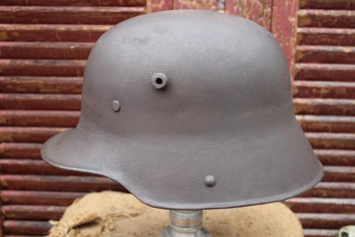 Mooie WW1 M17 Stahlhelm met origineel binnenwerk, Verzamelen, Militaria | Algemeen, Landmacht, Helm of Baret, Duitsland, Ophalen of Verzenden