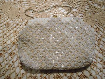 hand tas beschikbaar voor biedingen