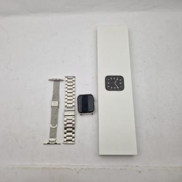 Apple Watch SE 2022 44mm || Nu maar €99.99 beschikbaar voor biedingen