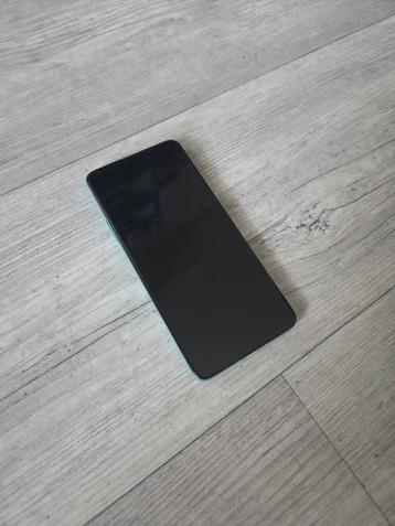 Oneplus 8t 128gb 8gb ram beschikbaar voor biedingen