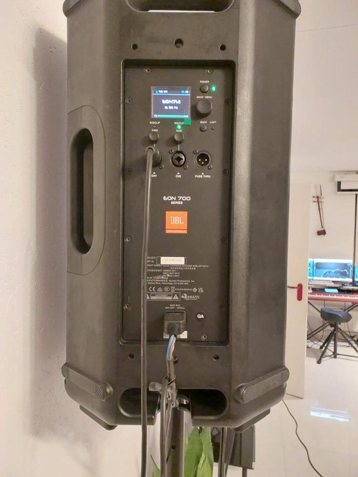 JBL EON 712, Audio, Tv en Foto, Luidsprekers, Gebruikt, Subwoofer, 120 watt of meer, JBL, Ophalen