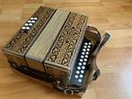 Diatonische Hohner Accordeon 2915, Muziek en Instrumenten, Accordeons, Ophalen, Met riemen, Overige formaten, Zo goed als nieuw