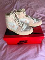 Nike Air Jordan 1 High Dames - Maat 36, Kleding | Dames, Schoenen, Nike, Ophalen of Verzenden, Roze, Sneakers of Gympen