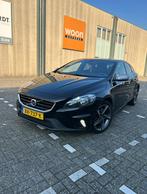 Volvo V40 R-Design 2.0 D2 170pk Geartronic 2016 Zwart, Auto's, Volvo, 4 cilinders, 26 km/l, Particulier, 1500 kg