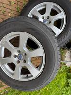 Winterset volvo 235/65 R17, Ophalen, Gebruikt