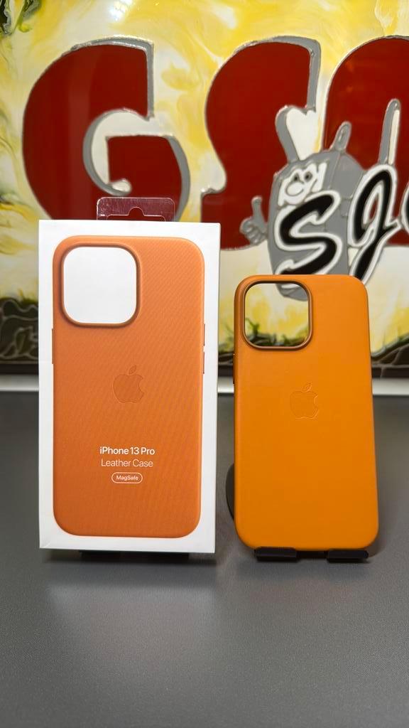 Apple iPhone 13 Pro Leather Case Golden Brown, Telecommunicatie, Mobiele telefoons | Hoesjes en Frontjes | Apple iPhone, Nieuw