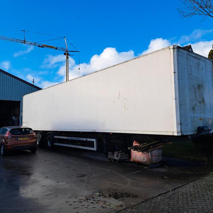 Koeltrailer, Auto-onderdelen, Vrachtwagen-onderdelen, Ophalen