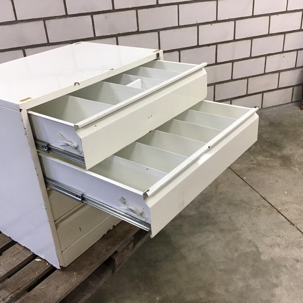 Stalen gereedschap laden kast, Ophalen, Zo goed als nieuw