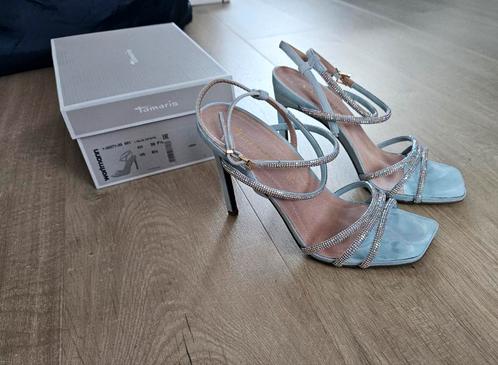 Tamaris Heart & Sole stiletto sandalen maat 39 lichtblauw, Kleding | Dames, Schoenen, Zo goed als nieuw, Sandalen of Muiltjes