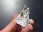 Magnesiet met Chalcopyriet, Ophalen of Verzenden, Mineraal