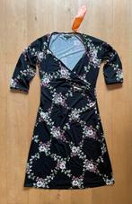 King Louie jurk met prachtig bloemen design zwart L, Kleding | Dames, Zwart, Maat 42/44 (L), Ophalen of Verzenden, Zo goed als nieuw
