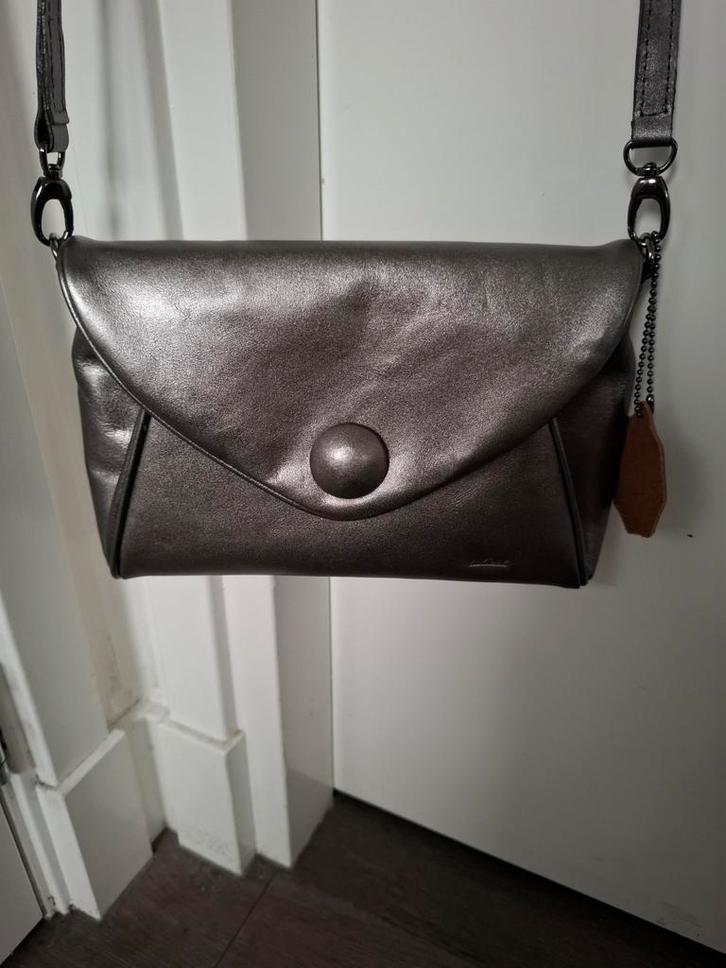 Nieuw Genuine Leather schoudertas Mylady Grijs, Sieraden, Tassen en Uiterlijk, Tassen | Damestassen, Nieuw, Schoudertasje, Grijs