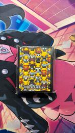 Pokemon - Pretend Skull Pikachu Sleeves, Hobby en Vrije tijd, Ophalen of Verzenden, Zo goed als nieuw, Sleeves of Kaarthoesjes
