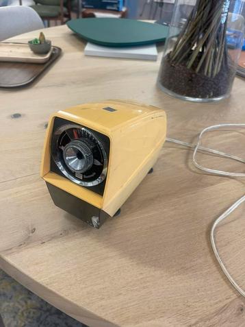 Puntenslijper vintage beschikbaar voor biedingen