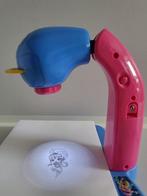 Creatieve tekenprojector van Shimmer Shine met 24 figuren, Ophalen of Verzenden, Zo goed als nieuw, Knutselen, Met licht