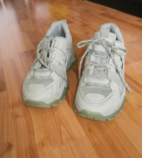Fijne OXMOX Chunky sneakers mt 38 mintgroen als nieuw, Kleding | Dames, Schoenen, Zo goed als nieuw, Sneakers of Gympen, Overige kleuren