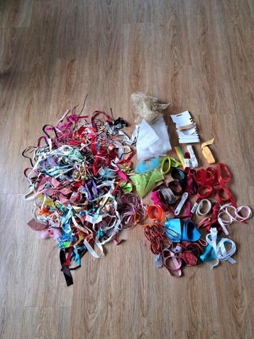 restanten lint en band beschikbaar voor biedingen