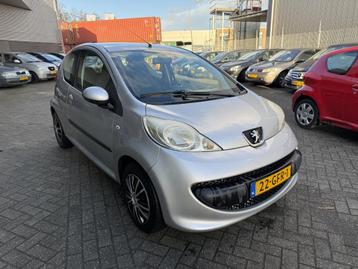 Peugeot 107 1.0-12V XS beschikbaar voor biedingen
