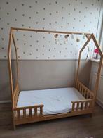 Peuterbed huisbed, 70 tot 85 cm, Zo goed als nieuw, Lattenbodem, 140 tot 160 cm