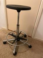 Krukje, Huis en Inrichting, Krukjes, Ophalen of Verzenden, Zo goed als nieuw, Hout