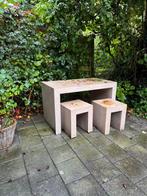 Kunststof tuintafel met 2 krukjes, Ophalen, 4 zitplaatsen, Kunststof, Gebruikt