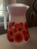 Retro melkkan met bloemen, Huis en Inrichting, Woonaccessoires | Vazen, Kunststof, Overige kleuren, Ophalen of Verzenden, Zo goed als nieuw