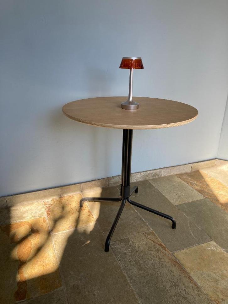 M.A.D. design tafel, Huis en Inrichting, Tafels | Eettafels, Nieuw, 50 tot 100 cm, 50 tot 100 cm, Vier personen, Rond, Eikenhout