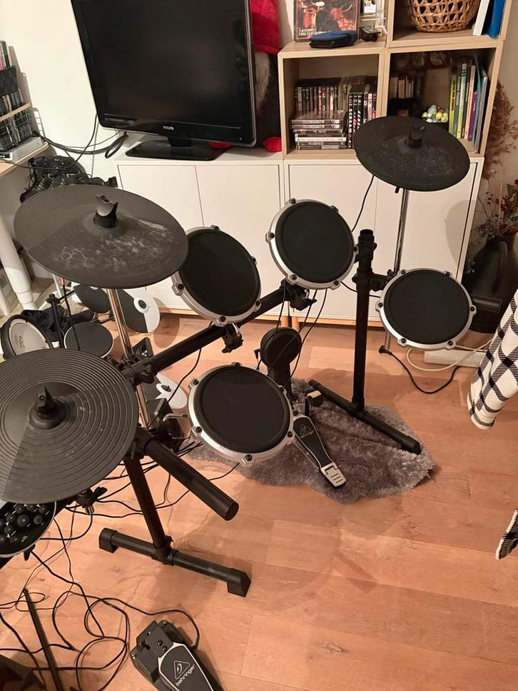 Behringer Elektronisch Drumstel, Muziek en Instrumenten, Drumstellen en Slagwerk, Gebruikt, Overige merken, Elektronisch, Ophalen