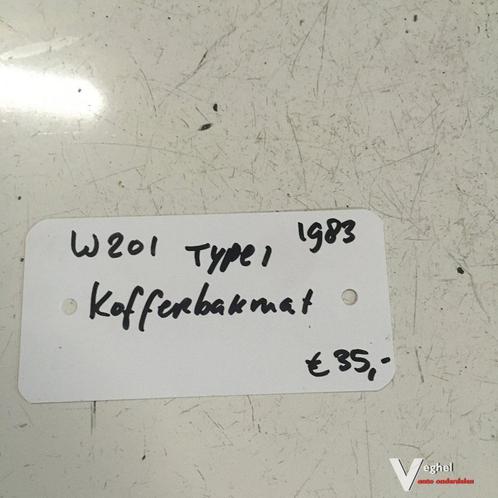 Mercedes W201 1983 Rubber Kofferbakmat, Auto-onderdelen, Interieur en Bekleding, Gebruikt, Ophalen of Verzenden