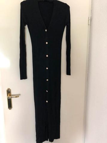 Mooie lange zwarte doorknoop jurk mt 36