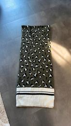 Te koop: Zara sjaal – Legergroen met panterprint, Kleding | Dames, ., Ophalen of Verzenden, Zo goed als nieuw, .