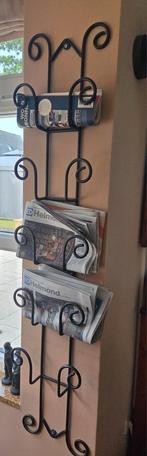 Krant/ Tijdschriften rek, Ophalen, Zo goed als nieuw