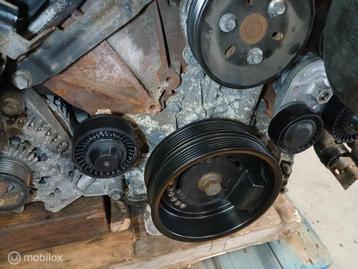 Krukaspoelie Range Rover 4.4 TDV8 448dt krukas Pulley beschikbaar voor biedingen