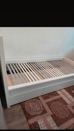 bed van ikea met lades. 90x200cm, Ophalen, 90 cm, Eenpersoons, Zo goed als nieuw