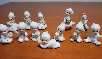 Napco beeldje bloemenmeisje baby flower kerstengel babies  beschikbaar voor biedingen