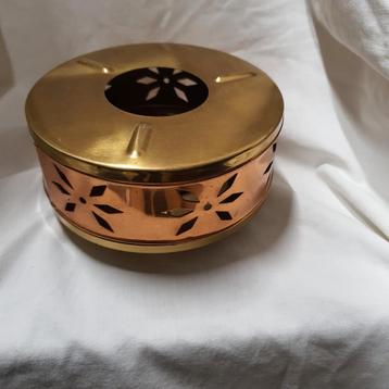 Vintage theepothouder in twee kleuren messing beschikbaar voor biedingen