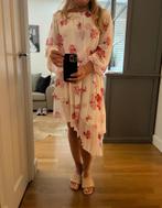 The Kooples zijden jurk, off-shoulder. NIEUW, Maat 38/40 (M), Verzenden, Wit, Nieuw