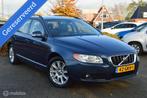 Volvo V70 2.5FT Momentum | Leer | Trekhaak, Auto's, Voorwielaandrijving, Zwart, Blauw, 2521 cc