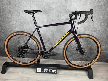 Kona Rove NRB Disc Gravelbike Bikepacking Sram Apex 1x11 beschikbaar voor biedingen