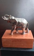 verzilverde beeldje Olifant op houten sokkel, Ophalen of Verzenden