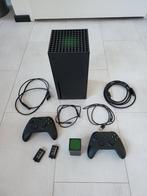 Xbox Series X + 2 controllers + oplader, Ophalen of Verzenden, Zo goed als nieuw, Xbox Series X