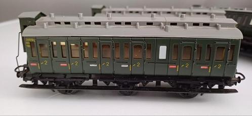 4 stuks Märklin H0 4004 330/4 Personenwagen 2. Klasse 330 St, Hobby en Vrije tijd, Modeltreinen | H0, Zo goed als nieuw, Wagon