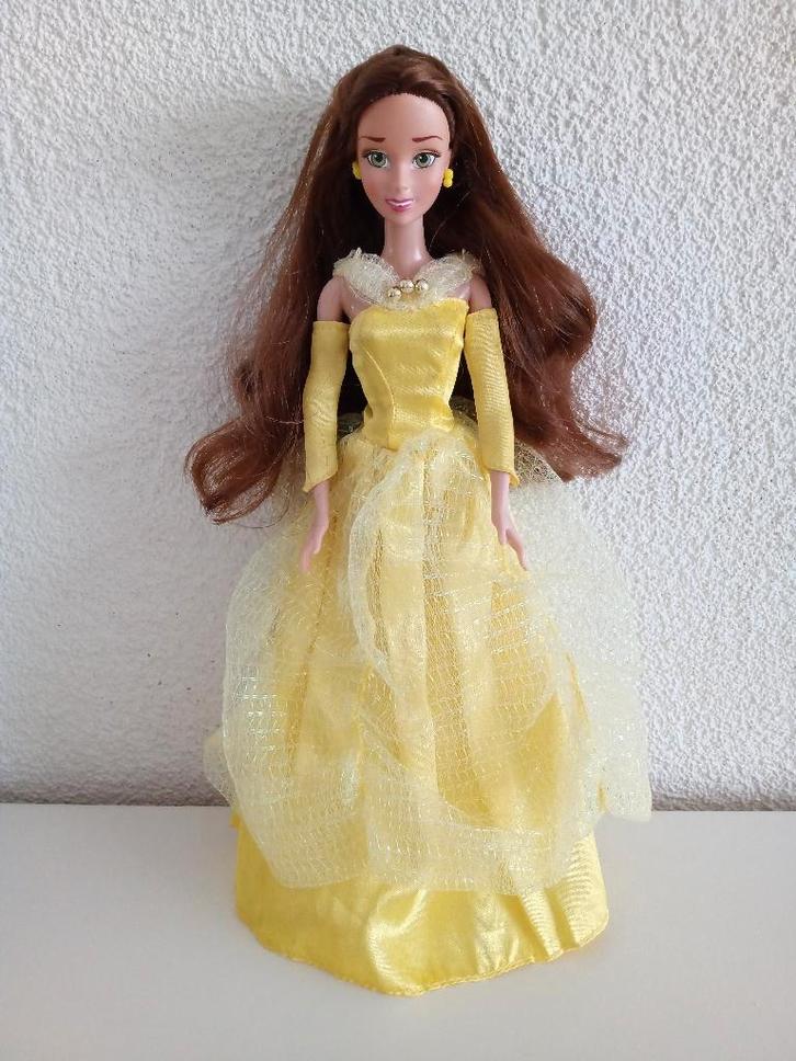 Disney Store Princess BELLE (van het Beest), Kinderen en Baby's, Speelgoed | Poppen, Gebruikt, Overige typen, Ophalen of Verzenden